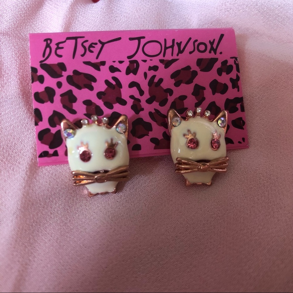 NWT Betsey Johnson Kitty Cat wearing Tiara Earrings - Picture 5 of 8
